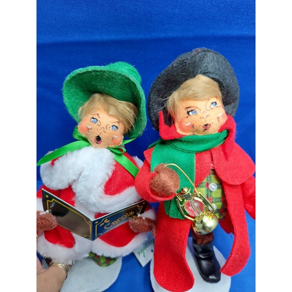 Annalee Dolls Other - 2 Annalee Christmas Carolers Man Woman Caroling Set 10" New 2016